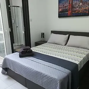 https://nice-and-cosy-apartment-close-to-seafront.qawrahotelsmalta.org